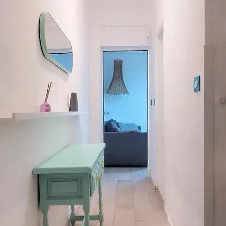 בית הארחה Casa Canaria Shared House אל מדאנו