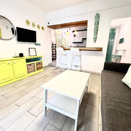 Casa Canaria Shared House * El Médano