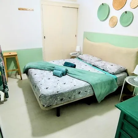 Casa Canaria Shared House Affittacamere